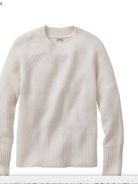 L.L.Bean Women's ivory waffle knit sweater crewneck size small - like new